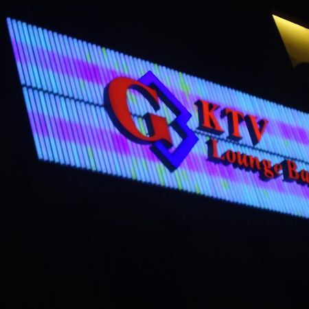 Cittic Hotel Batam Buitenkant foto