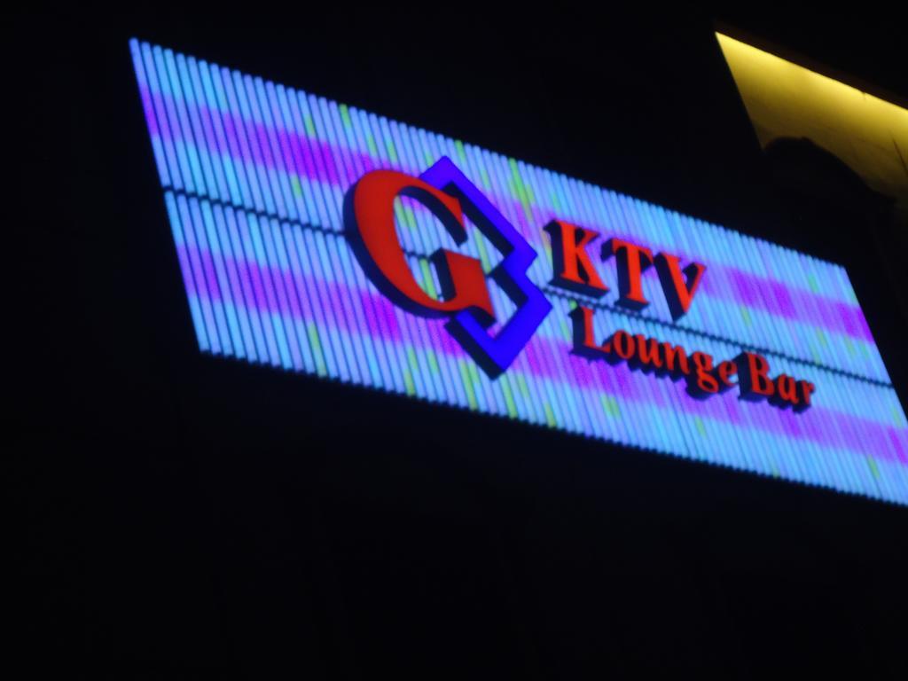 Cittic Hotel Batam Buitenkant foto