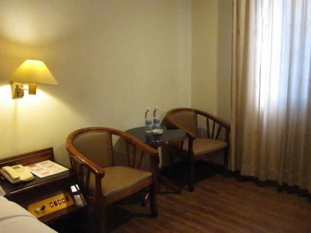 Cittic Hotel Batam Buitenkant foto